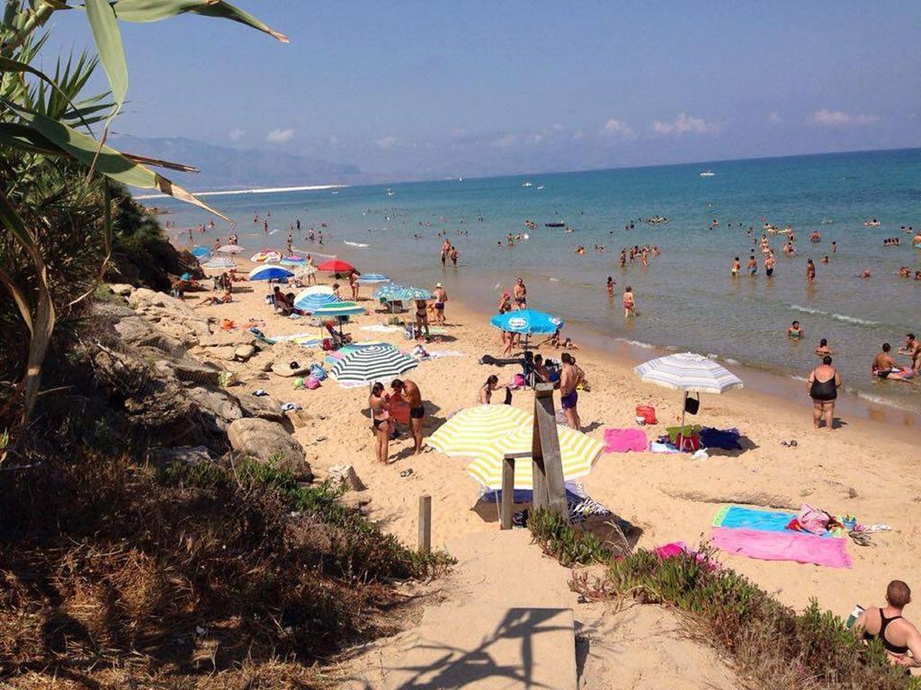 Case Vacanze Russo Trappeto (Sicily) Exterior photo
